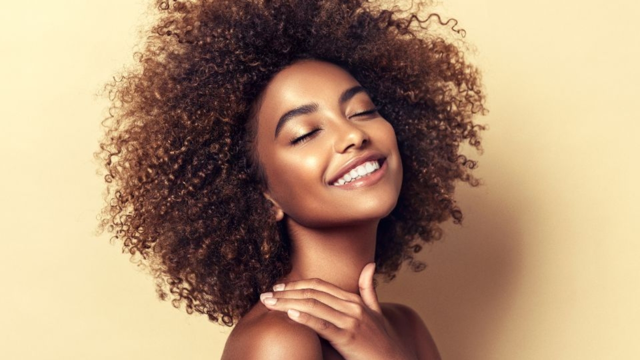 Comment entretenir et sublimer vos cheveux crépus ?