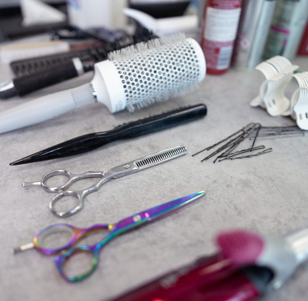 outils indispensables pour réussir ses tresses